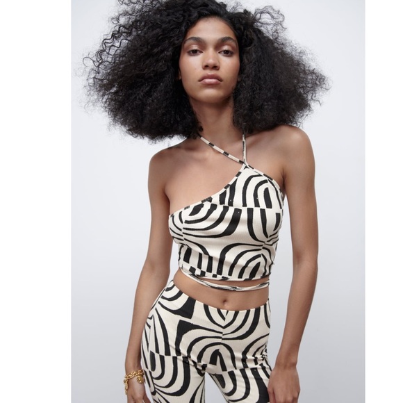 NEW! Zara Printed Set (Top and bottom included) - Picture 6 of 12